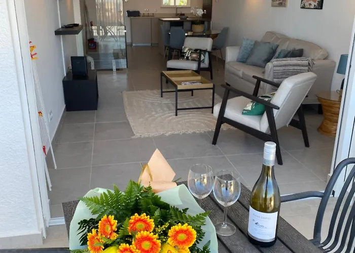 The Ocean View Tatil Evi *